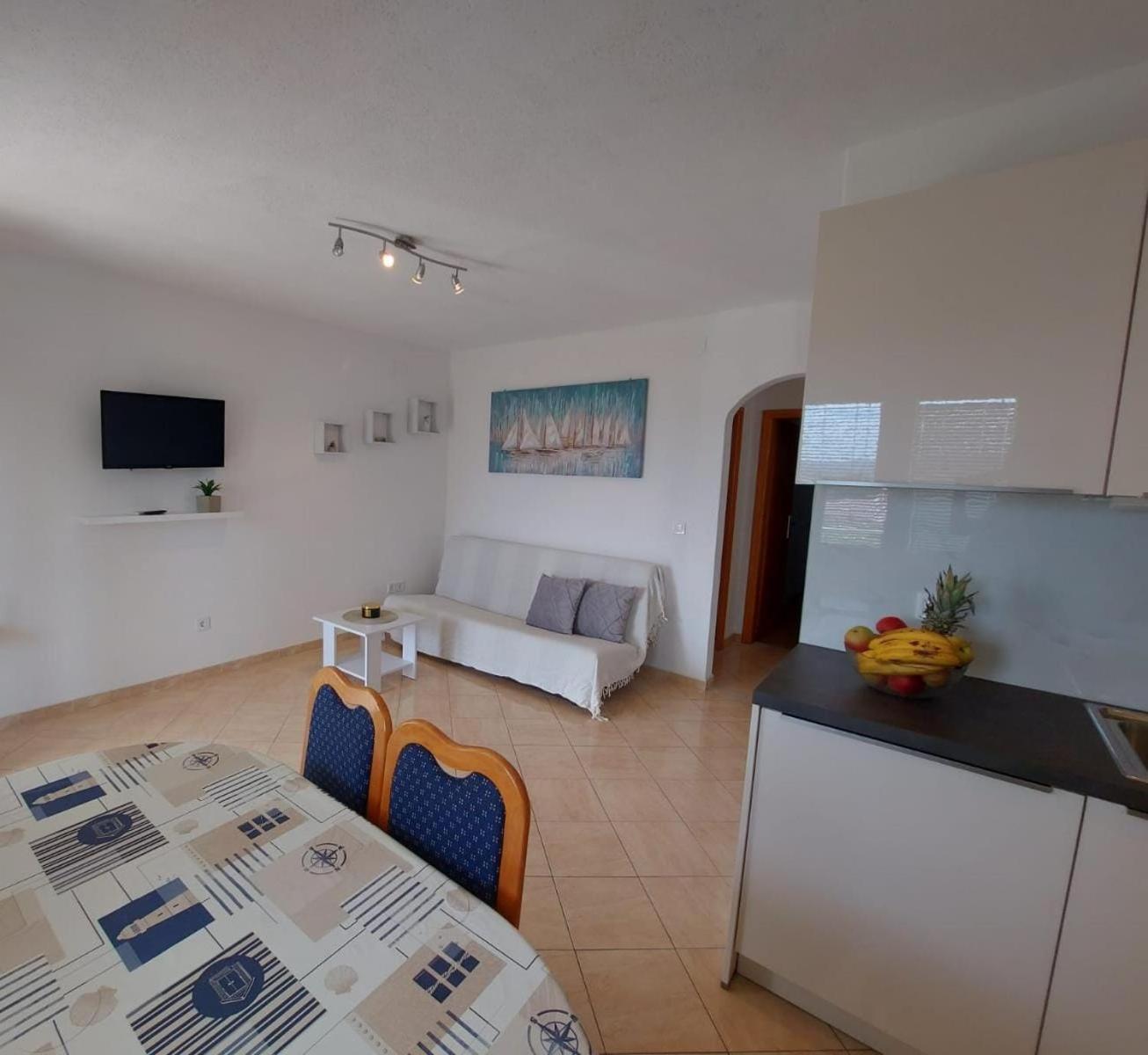 Apartments Gojevic 볼 외부 사진