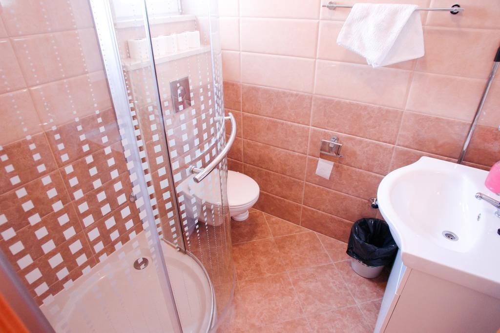 Apartments Gojevic 볼 외부 사진